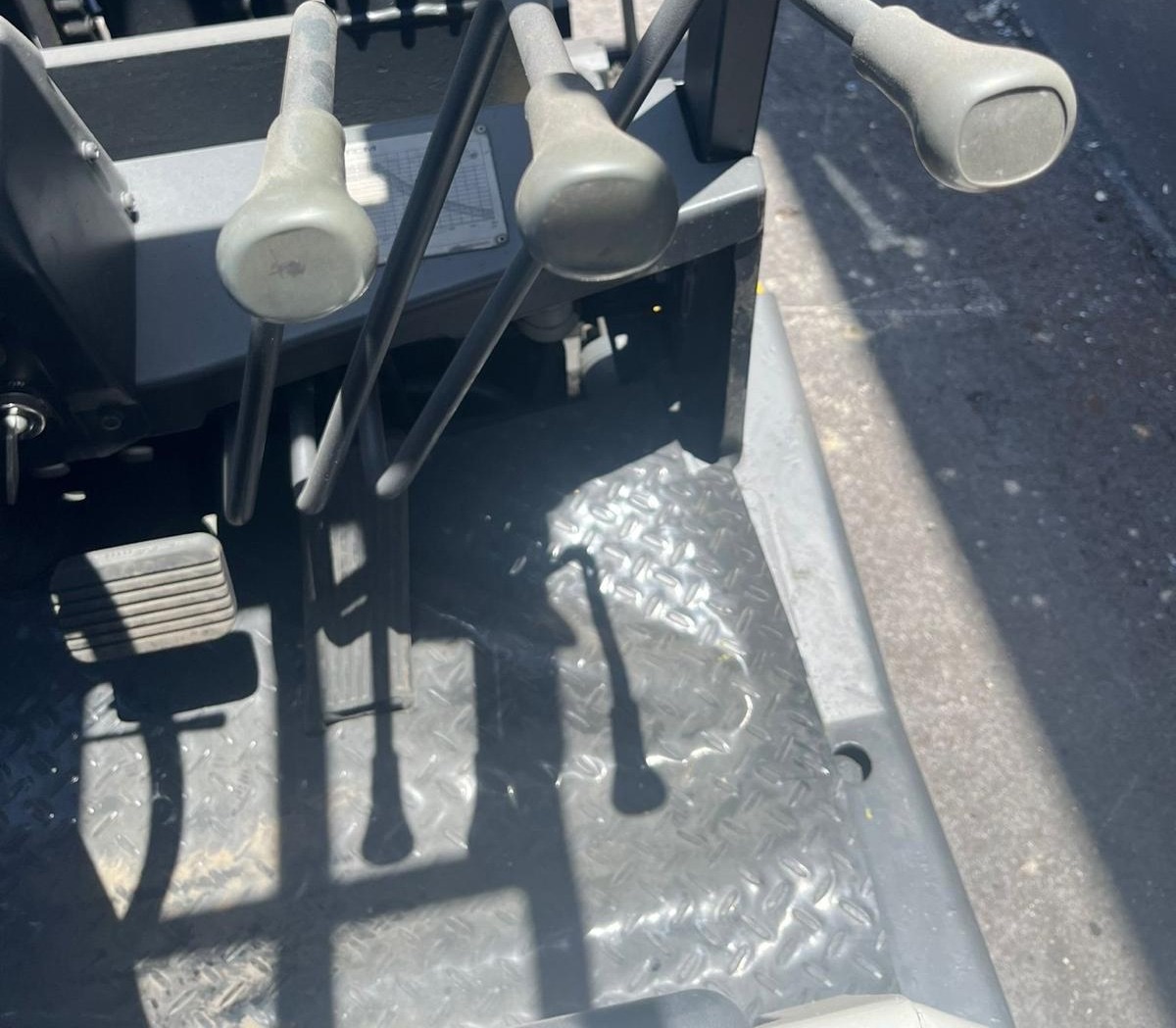 TCM Forklift 5,500lb 3 Stage, view 8