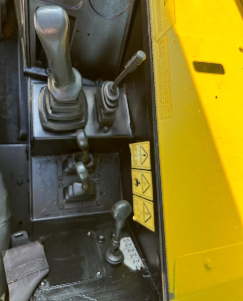 2014 JCB 507-42 7000lbs Telehandler, view 5