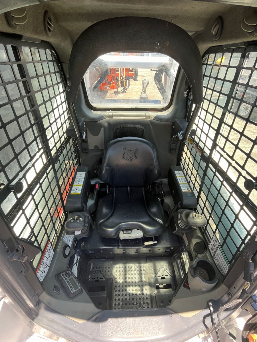 2018 Bobcat T770, view 8