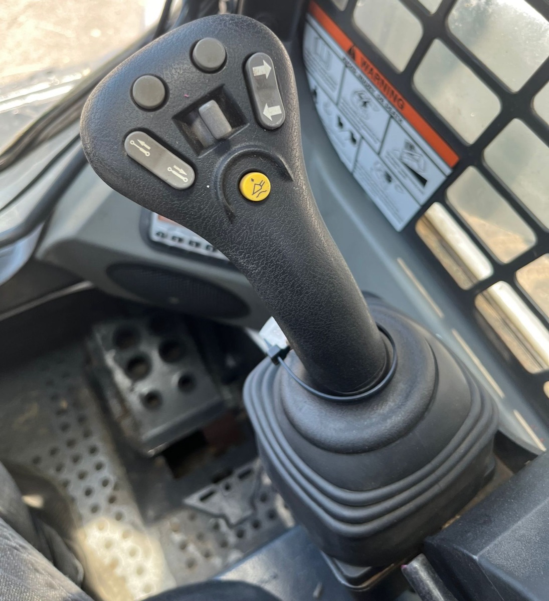 2018 Bobcat T770, view 14